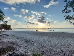 Pantai Hondue