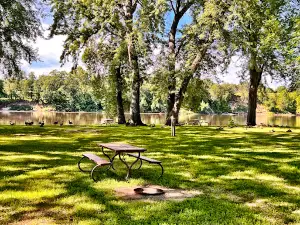 Two Rivers Campground & Tubing