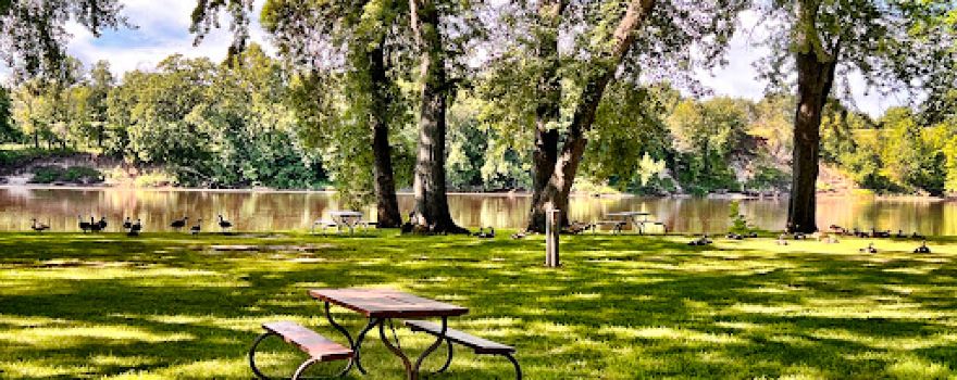 Two Rivers Campground & Tubing
