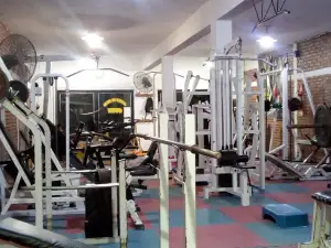 Gimnasio Muscle World