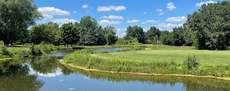 Lake Breeze Golf Club