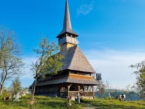 Biserica de lemn „Intrarea Maicii Domnului în Biserică” din Bârsana