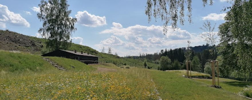 Památník holokaustu Romů a Sintů na Moravě
