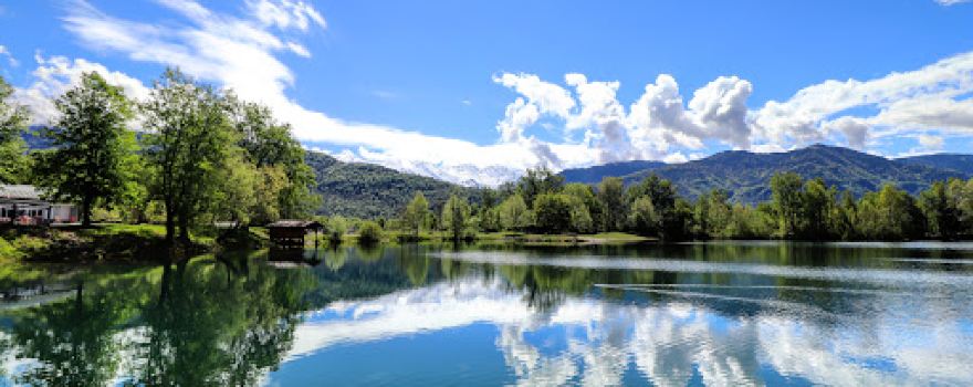 Le Lac