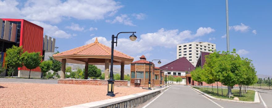 Imam Khomeini Park