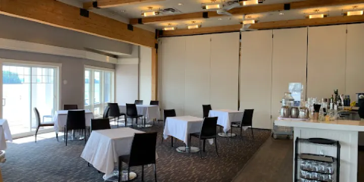 Boathouse Restaurant