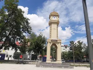 Atatürk Anıtı