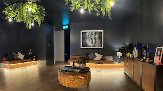 City Cave Float & Wellness Centre Idalia