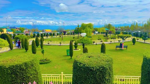 Municipal Public Park Kunzer