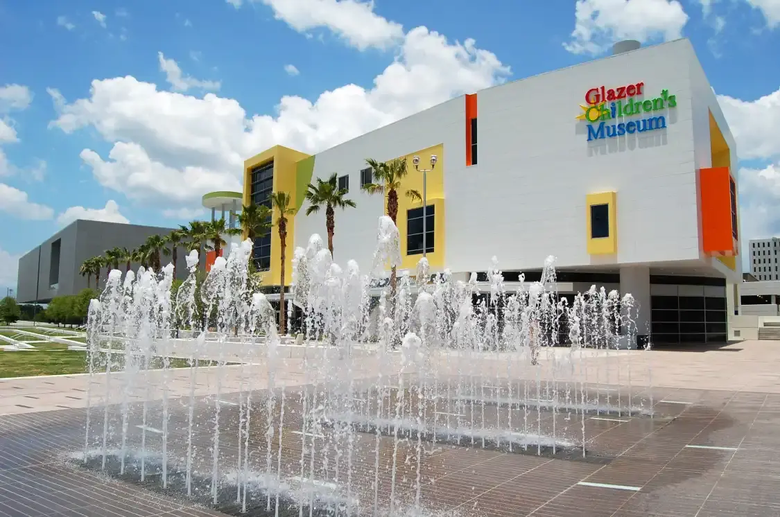 Hotels near Glazer Children's Museum