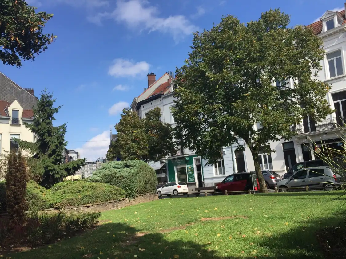 Hotels near Place du Châtelain