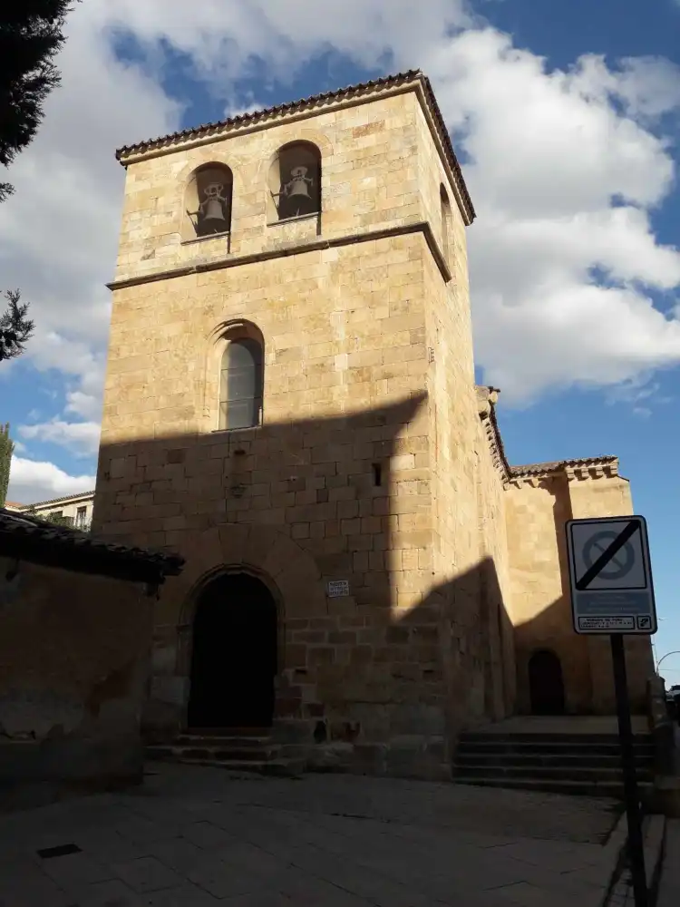 Hotels in der Nähe von Iglesia de Santo Tomás Canturiense