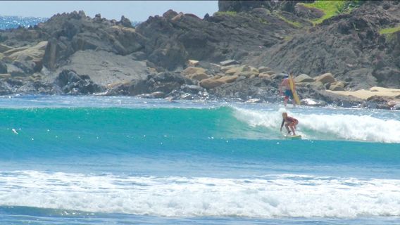 Trent Munro Surf Academy