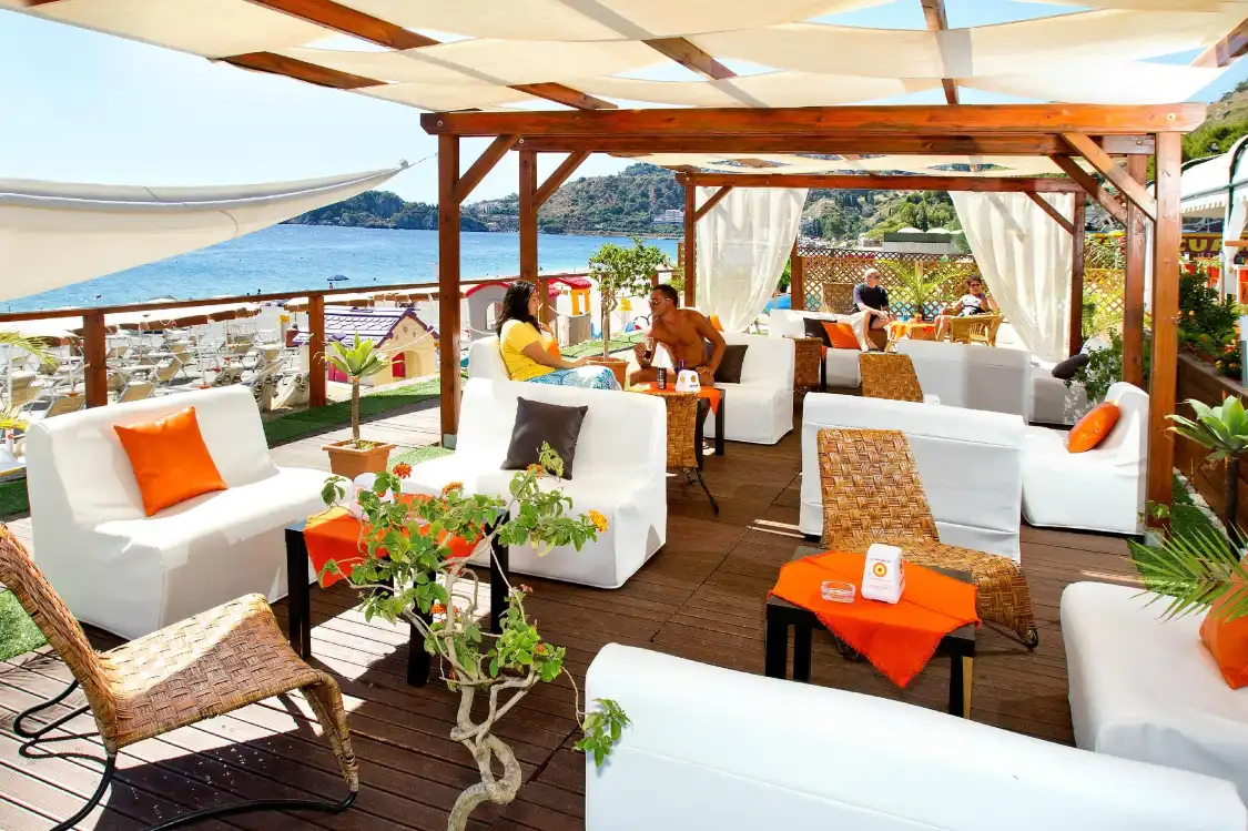 Hotel in zona Lido Playa SoleLuna Taormina
