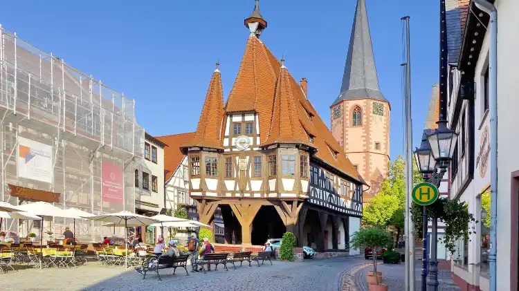 Hotel dekat Englischer Garten Eulbach