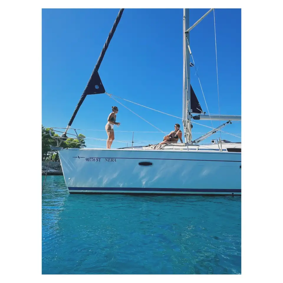5_Sunburst Sailing