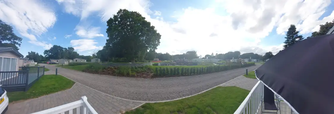 Hotels near Springwood Park Show Ground