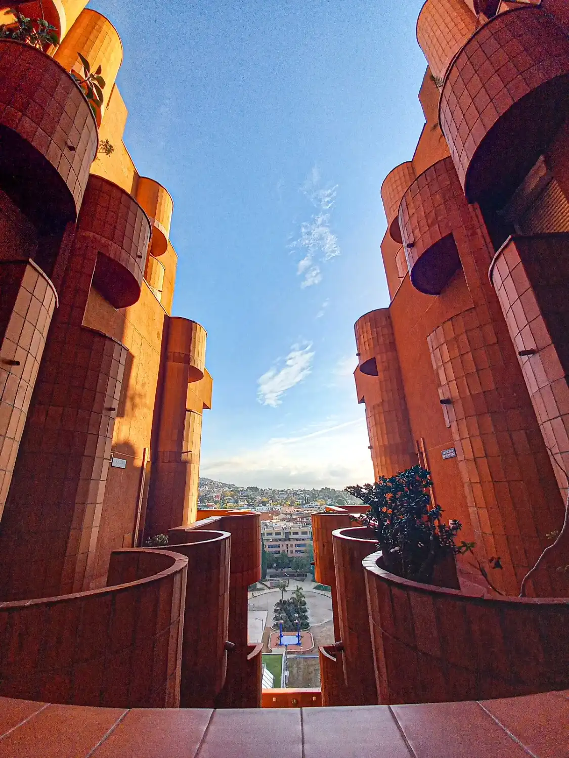 Hotel in zona Walden7