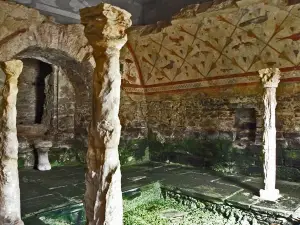 Temple of Santalla de Bóveda