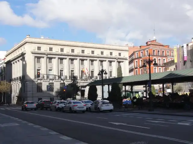 Hotels near Spain Square