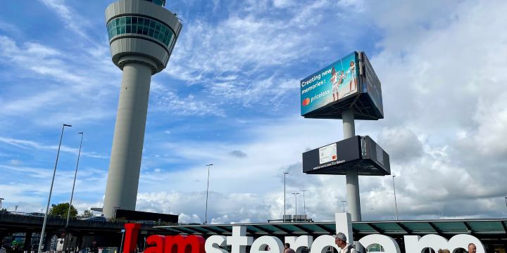 I amsterdam Sign