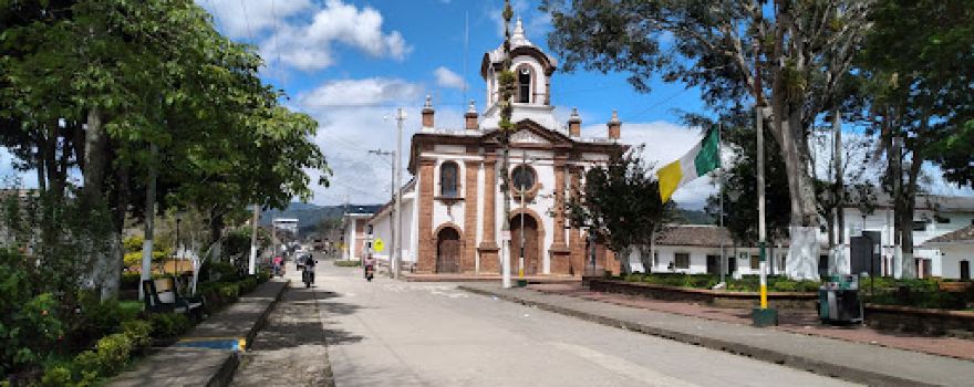 Iglesi San pedro