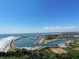 Iioka-Cape Gyōbu Observation Hall and Light Beacon Station