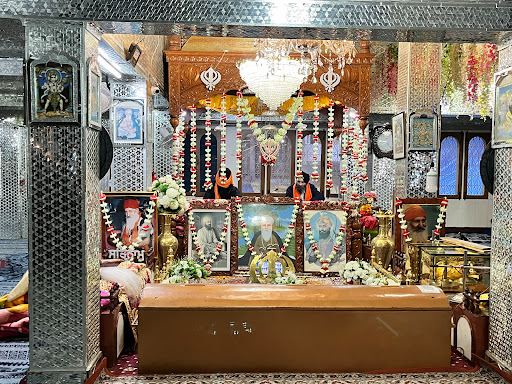 Shiv Mandir Manikaran