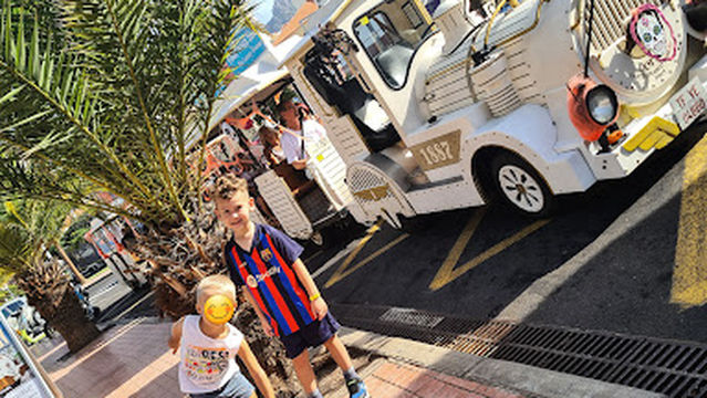 Train Torviscas Station