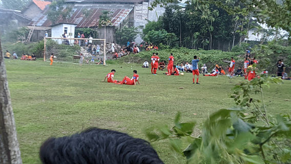 Lapangan Desa Juron