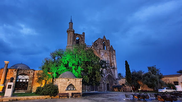 Venetian palace ruins