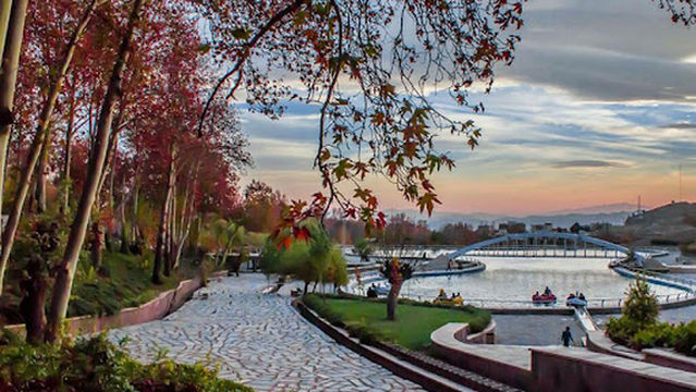Sarcheshmeh Park
