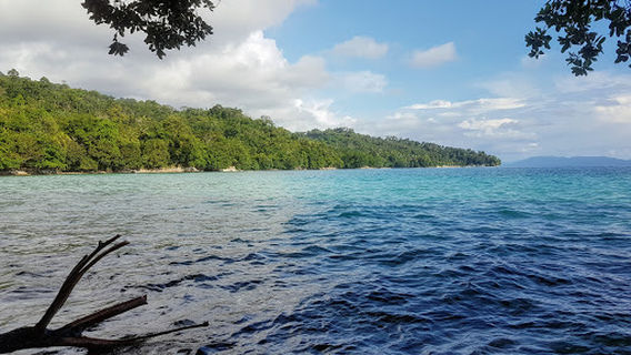 Wisata Alam Pasir Putih 3