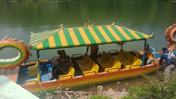 Camping Ground Kandi Resort Sawahlunto