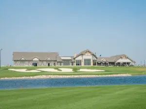 Oxbow Country Club