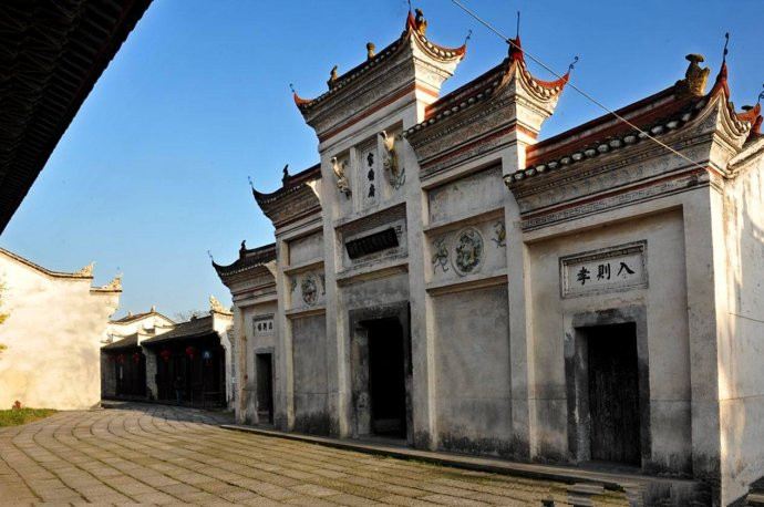 Xiang'exi Revolutionary Base Area Former Site (North to Qujiawan)