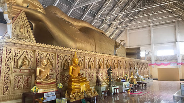 Wat Huai Nam Sap (Wat Phra That Wayo)