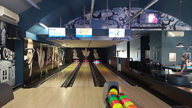 Hula Kula. Kręgielnia i organizacja zabaw dla dzieci