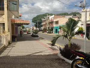 Praça Antônio Satte Alam