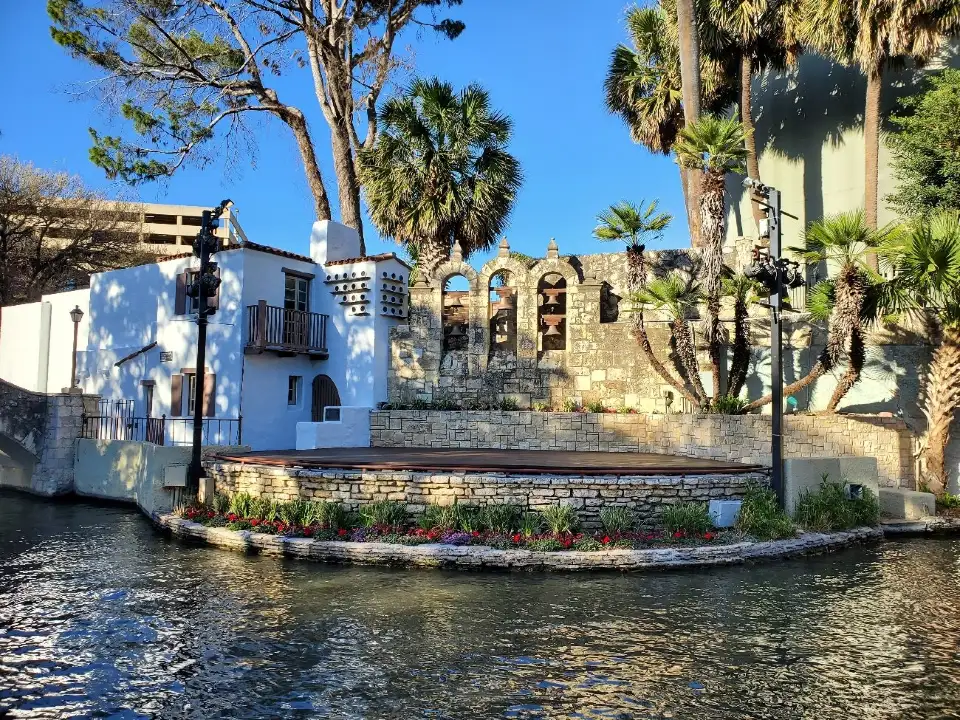 3_San Antonio River Walk