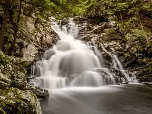 Wahconah Falls State Park