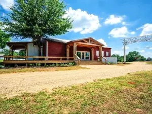 Millard's Crossing Historic Village