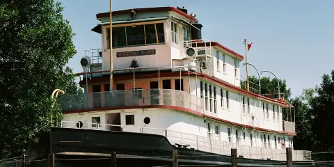 Sergeant Floyd River Museum and Welcome Center