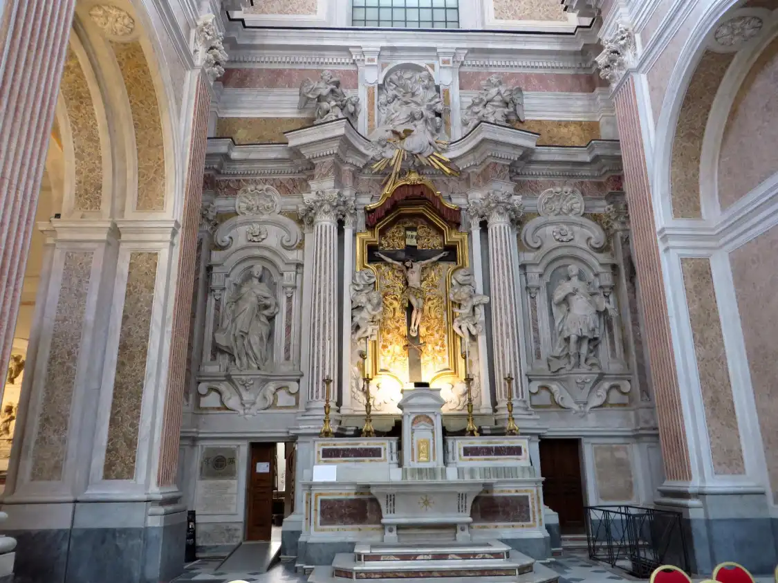 Hotel in zona Basilica San Giovanni Maggiore