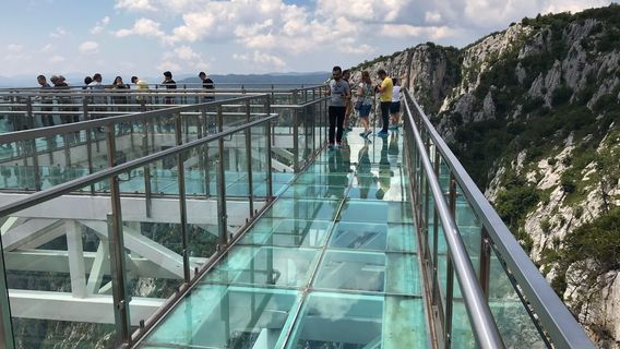 Valla Canyon Observation Deck