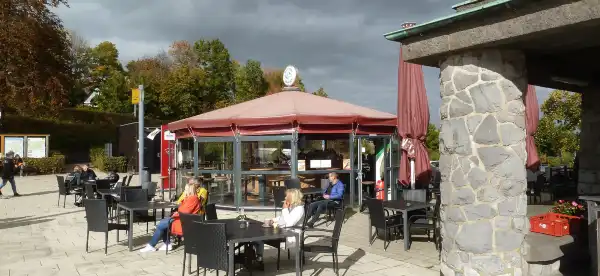 ズンダーンのホテル