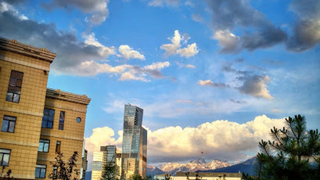 KazNU U.A. ZHoldasbekov Palace of students