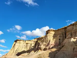 Tsagaan Suvarga (White Stupa)