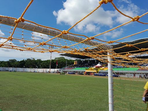 STADION LA PATAU WATAMPONE