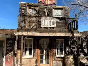 Pioneertown Mane Street